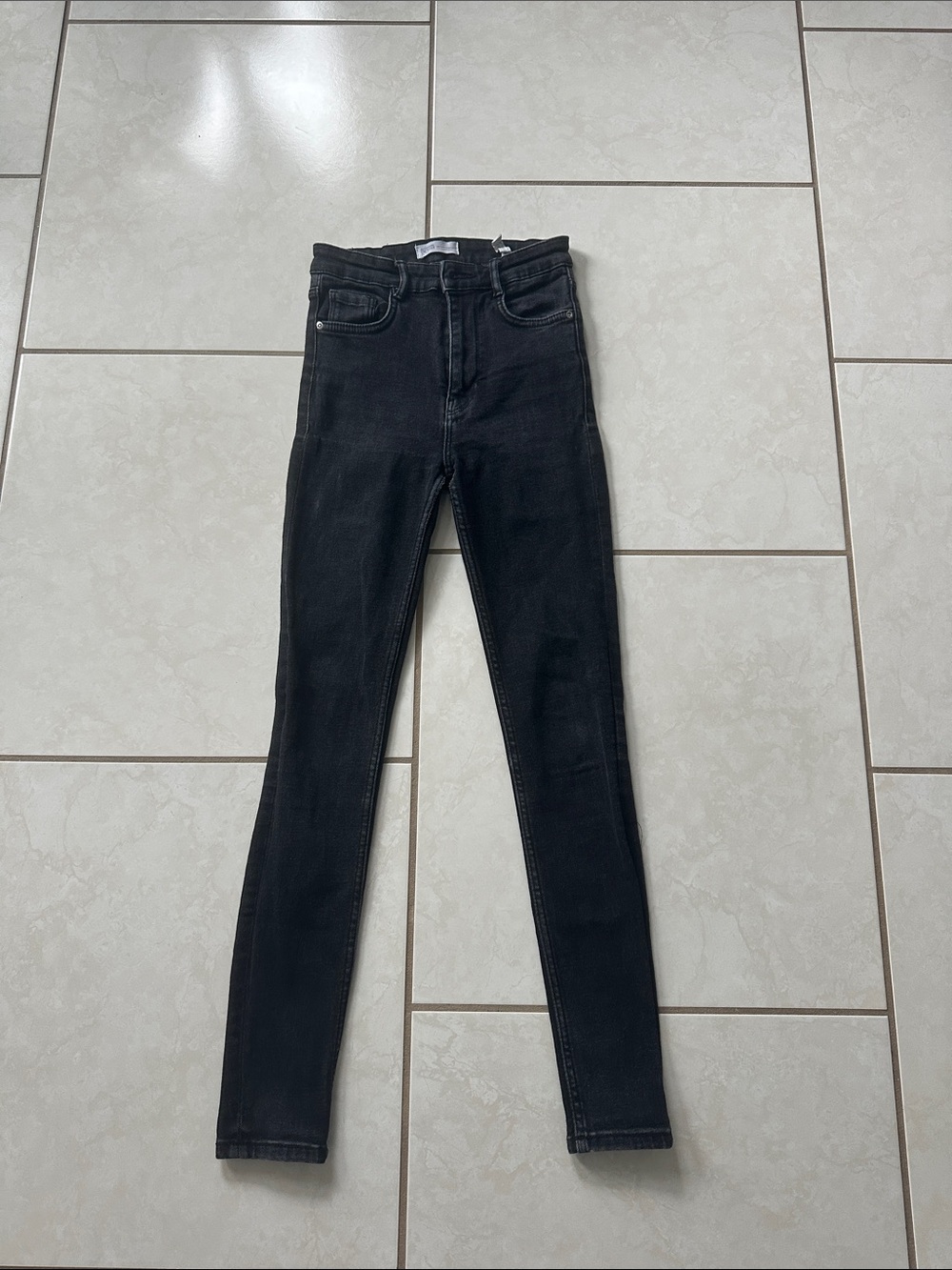 Zara TRH Women’s High-Rise Black Skinny Jeans